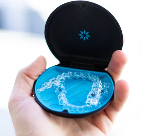 Invisalign Aligners Icon